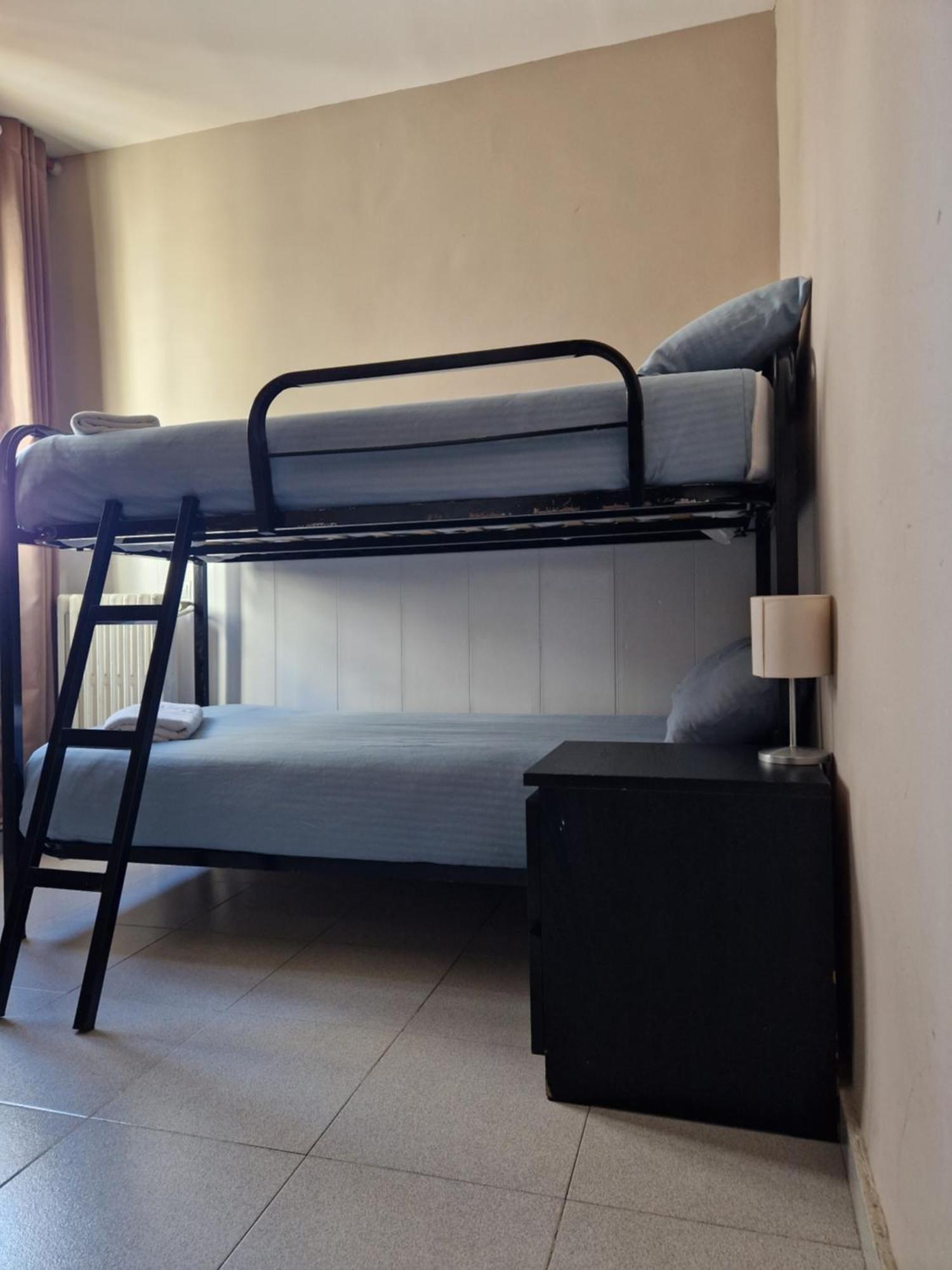 Guest house Metropolitan Atocha 2*